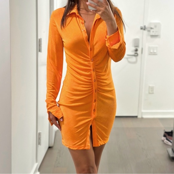 With Jean inspired ruched mini dress - Picture 2 of 5